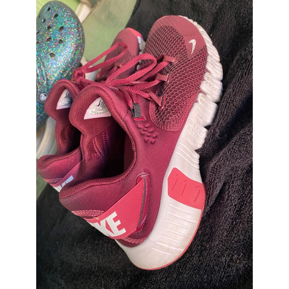 Nike Free Metcon 4 women's training shoes